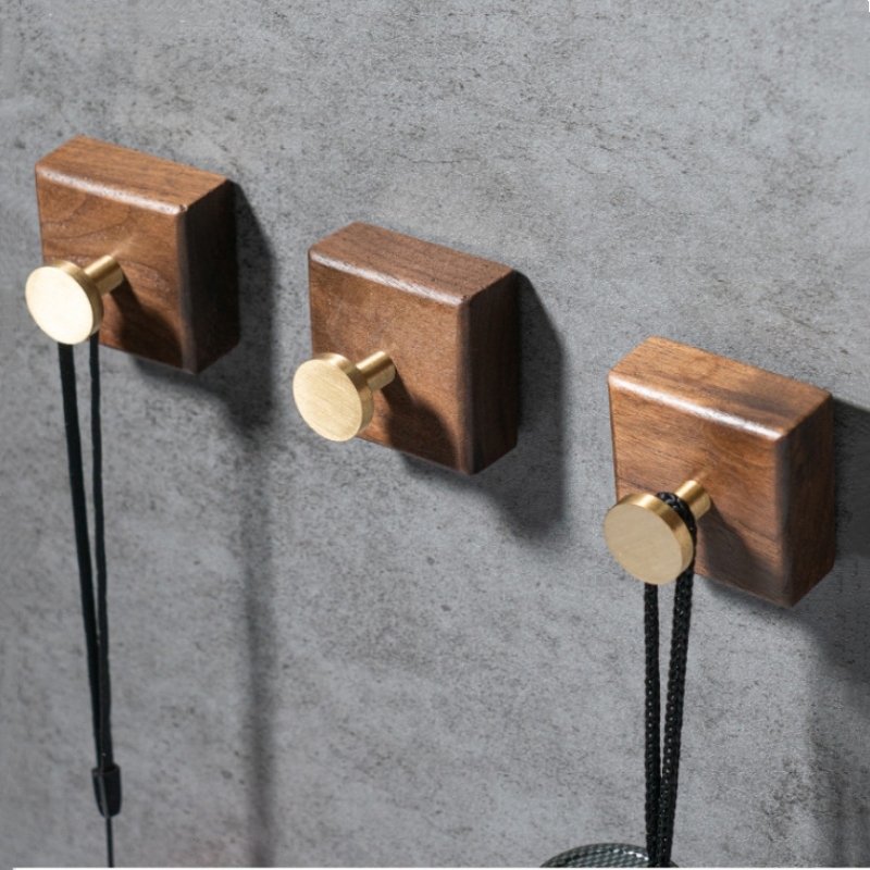2/1pcs Walnut Wood Brass Hook  - Interior Design Product recension och pris
